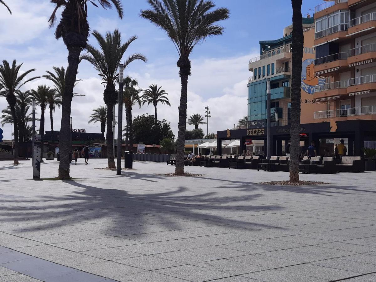 Moderno Apartamento Familiar Junto Al Mar - Conejito Διαμέρισμα Τορεβιέχα Εξωτερικό φωτογραφία
