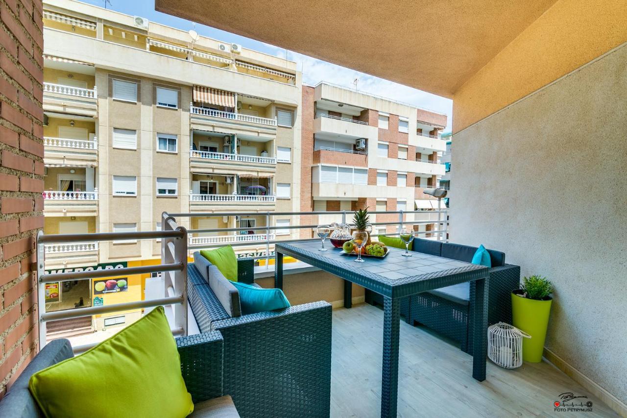 Moderno Apartamento Familiar Junto Al Mar - Conejito Διαμέρισμα Τορεβιέχα Εξωτερικό φωτογραφία